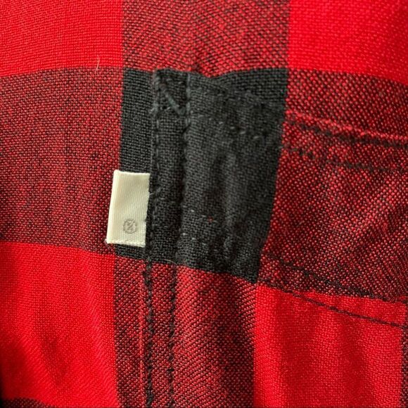 Levi’s Buffalo Check Button Up Lumberjack Red BlackShirt L - Picture 6 of 7